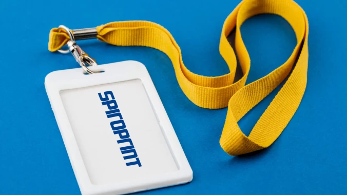 Promotionele lanyards met logo als praktisch en esthetisch corporate gadget