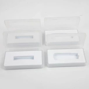 Plastic geheugenstickdoosje